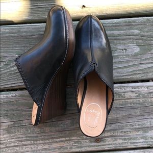 Jack Rogers Simone Clogs